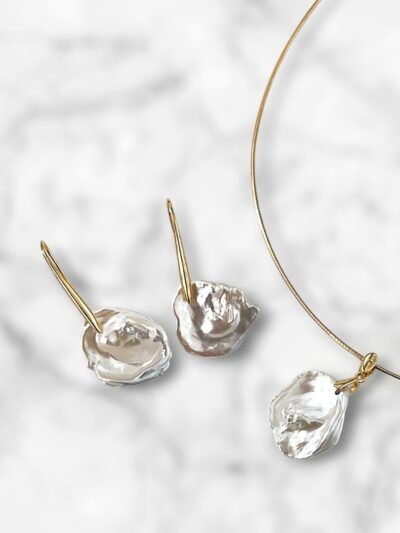 The Blooming Radiance Set - Baroque Petal Choker and Earrings