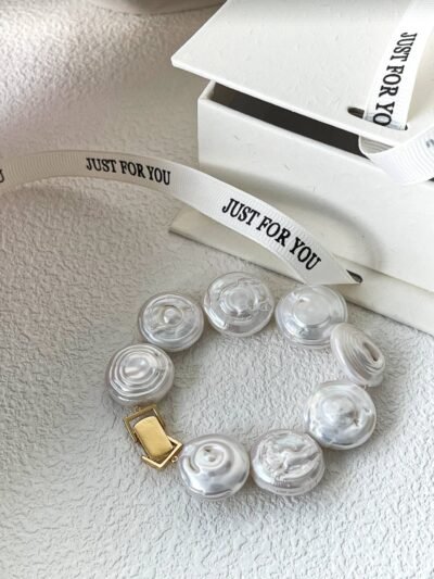 Roman Holiday Baroque Pearl Bracelet