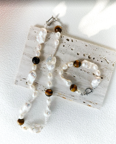 🌅 Amber Majesty Set – Necklace & Bracelet