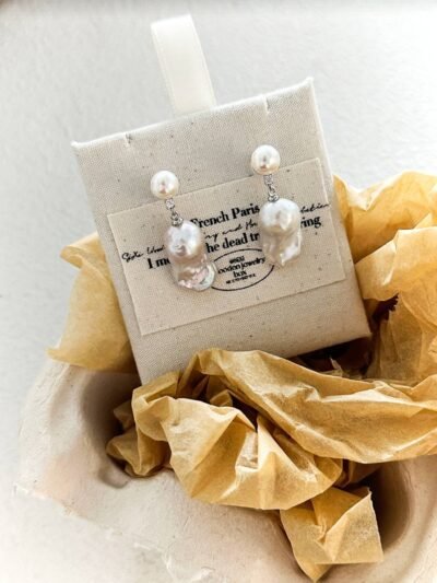 Petite Baroque Pearl Earrings🌸